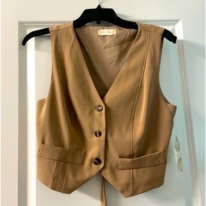 Altar’d State short button up vest